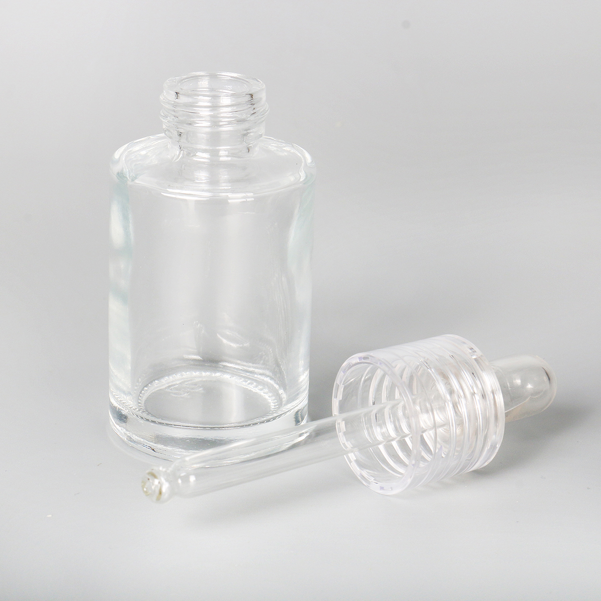 15ml 30ml 60ml Essential Oil Bottle Round Clear Glass Flat Shoulder Serum Dropper Glass Bottle