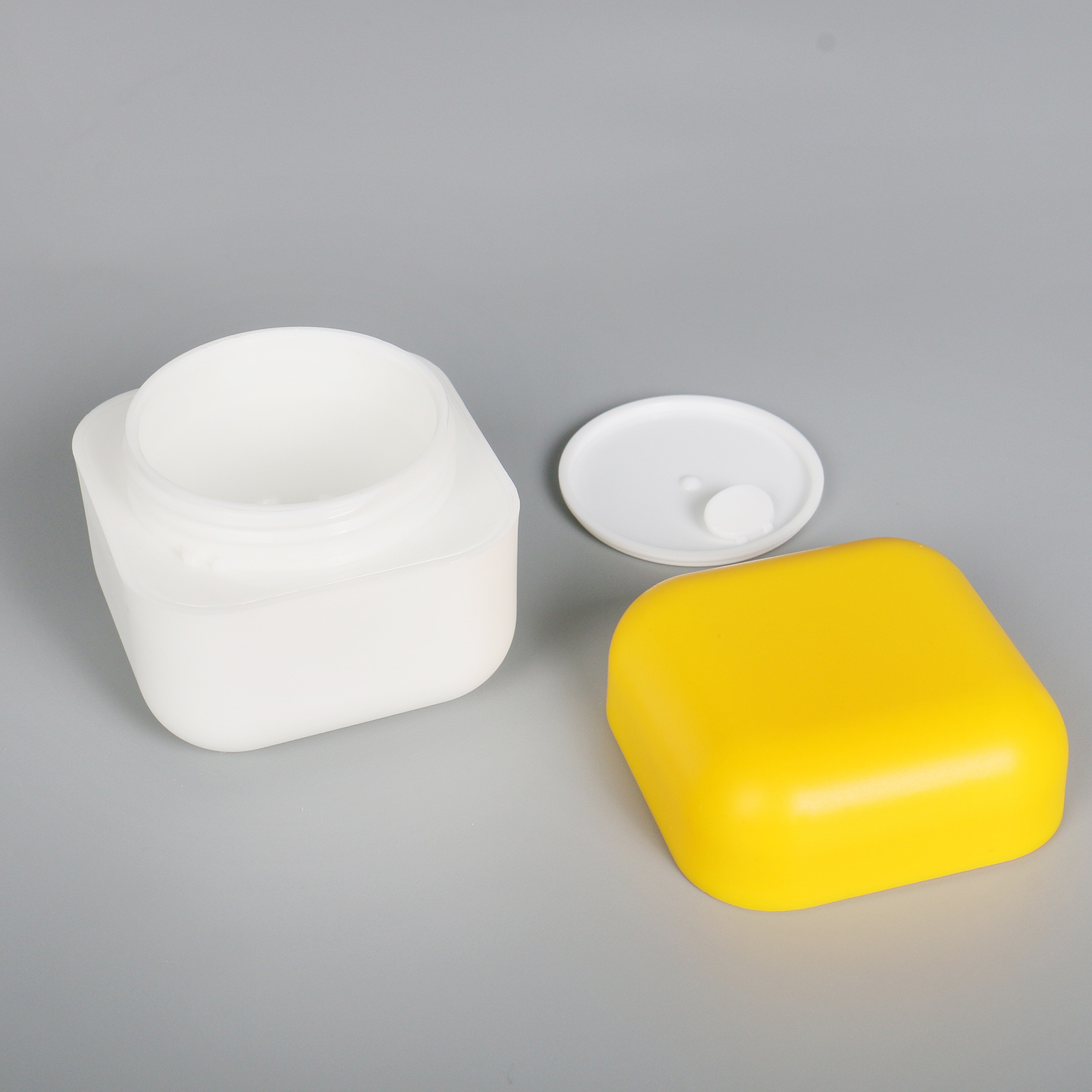 Hot Sale 30g 50g Square Wide Mouth Jar Cosmetic Packaging Hair Wax Pp Plastic Jars Cream Plastic Jars With Lid