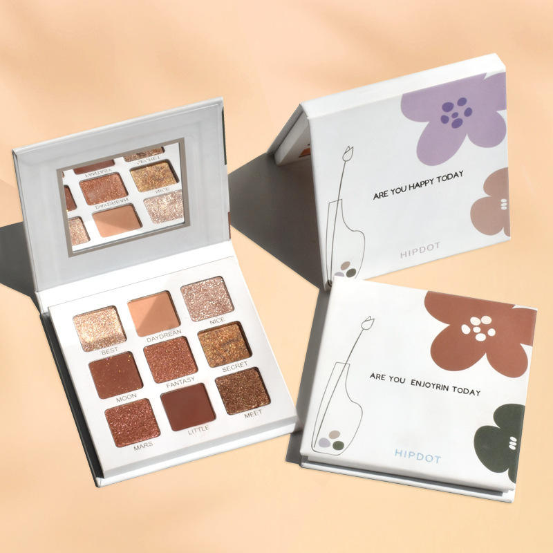 Portable Travel Eye Shadow Matte Chameleon Shimmer White 9 Colors Eyeshadow Palette