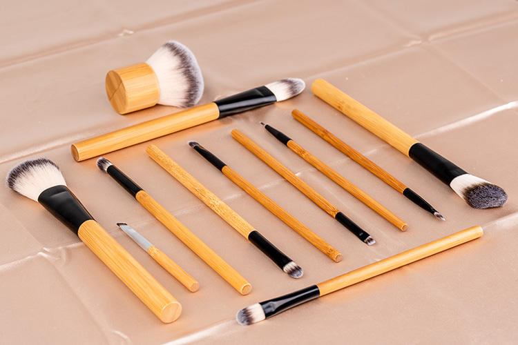 Wholesale Black Luxury Set Kit Private Label Foundation Cosmetic Professional Makeup Brush