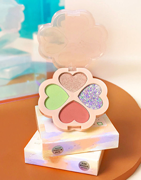 Fine glitter hiGhlight Four-Color Eyeshadow Disc Explosive Pink Pearlescent Galaxy Four-Leaf Clover Make-Up Dazzling Eyeshadow