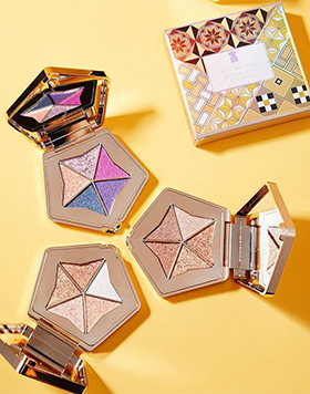 The Same Earth-Tone Five-Pointed Star-Shaped Eyeshadow Palette Perfect For Everyday Makeup