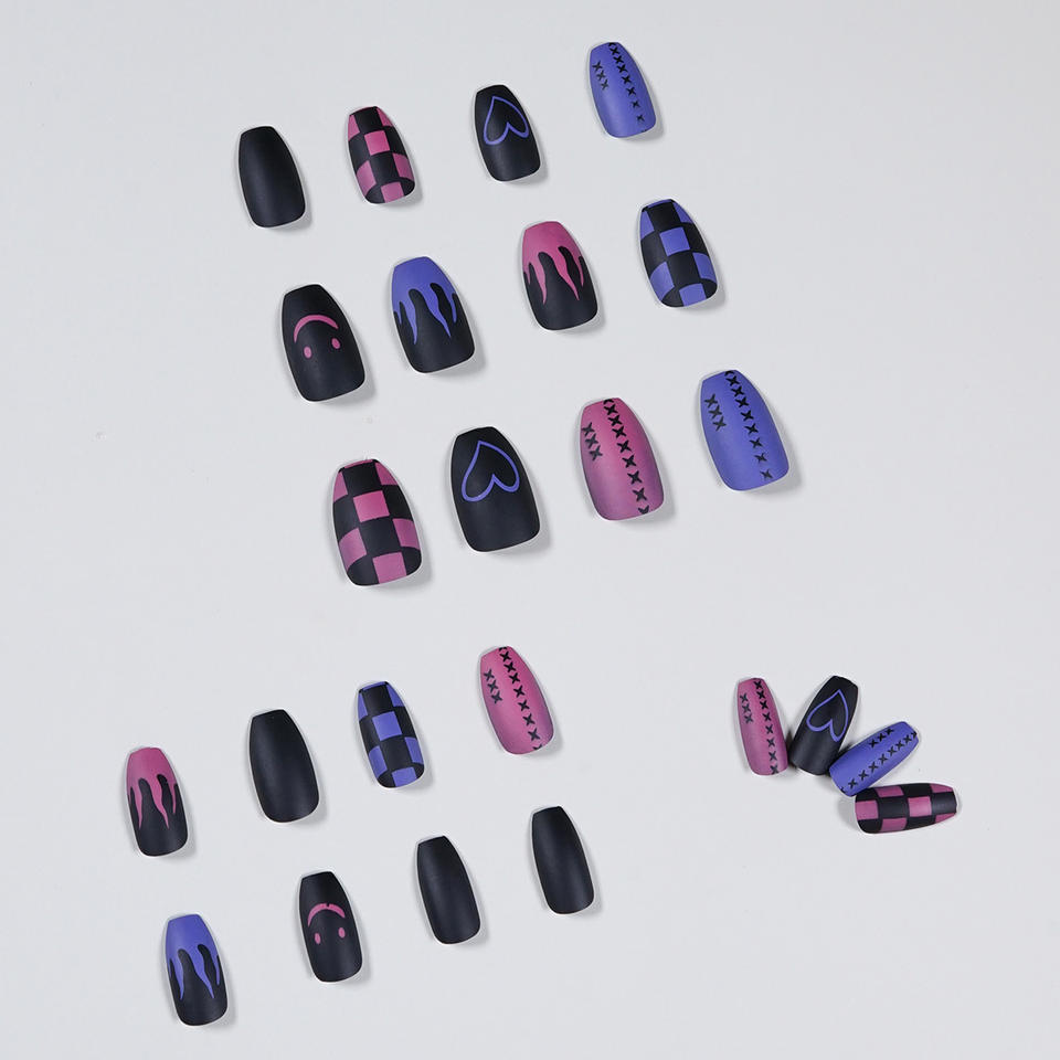 Trend Girl Flame Shape Blue Pink Patch Color Fake Nail Wearing Nails Suitable For European And American Public