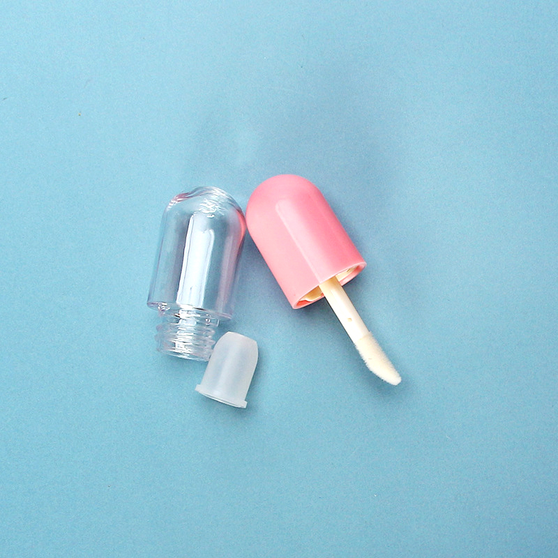 Pms Color Red Color Modern Round Lip Gloss Tubes Private Label Capsule Shape Lipgloss Tube Clear