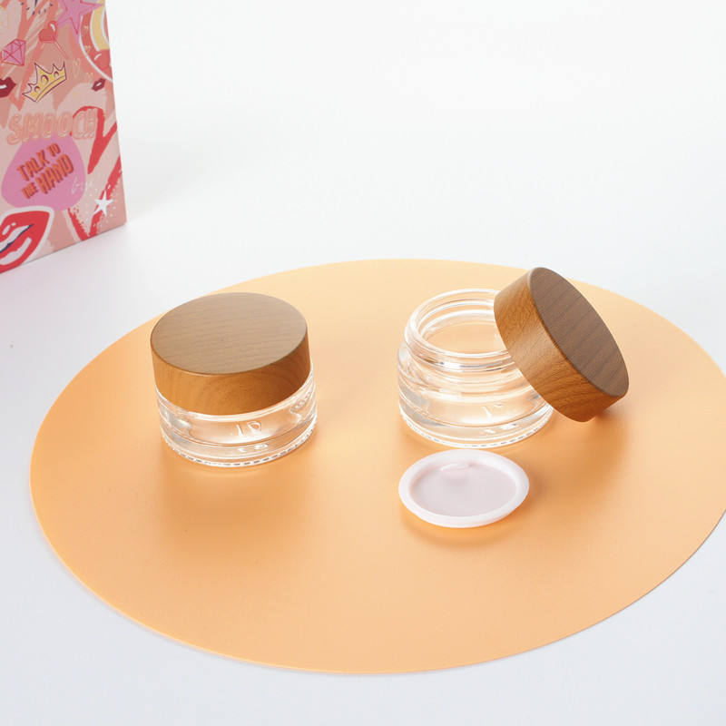 Professional Cosmetic Packaging Product Refillable Transparent Glass Square Bottom Round Wood Grain Cream Jar