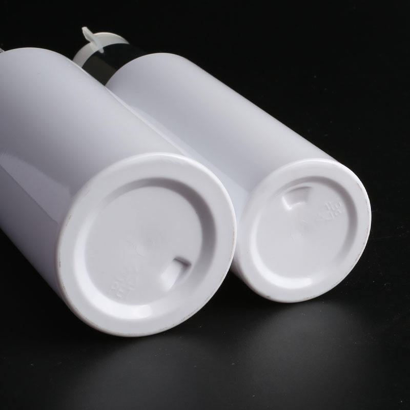 Luxury White Body Lotion Bottle 100ml 120ml 150ml Refillable PET Plastic Shampoo Pump Bottle With Pump