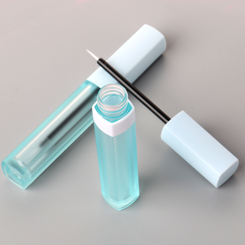 Customized Unique Colorful 7ml Square Frosted Blue Clear Empty Lip Glaze Tube Bottles Lip Gloss Wand Tubes Custom Logo