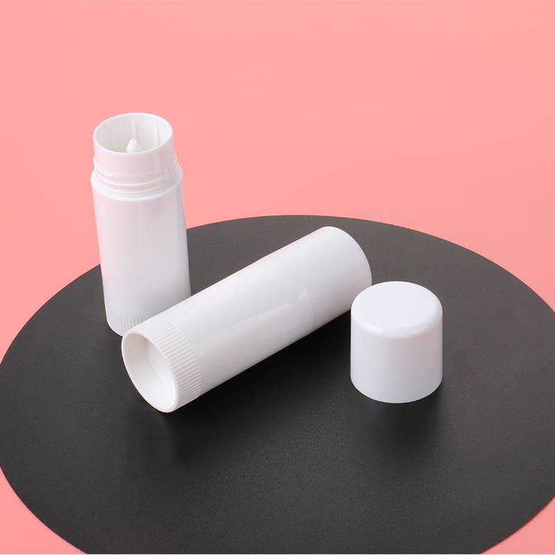 Moisturize White Wholesale Recycled Round Rotate Plastic Empty Mini Lipstick Lip Balm Container Tube Empty Lip Balm Tubes