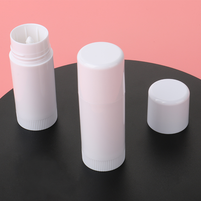 Moisturize White Wholesale Recycled Round Rotate Plastic Empty Mini Lipstick Lip Balm Container Tube Empty Lip Balm Tubes