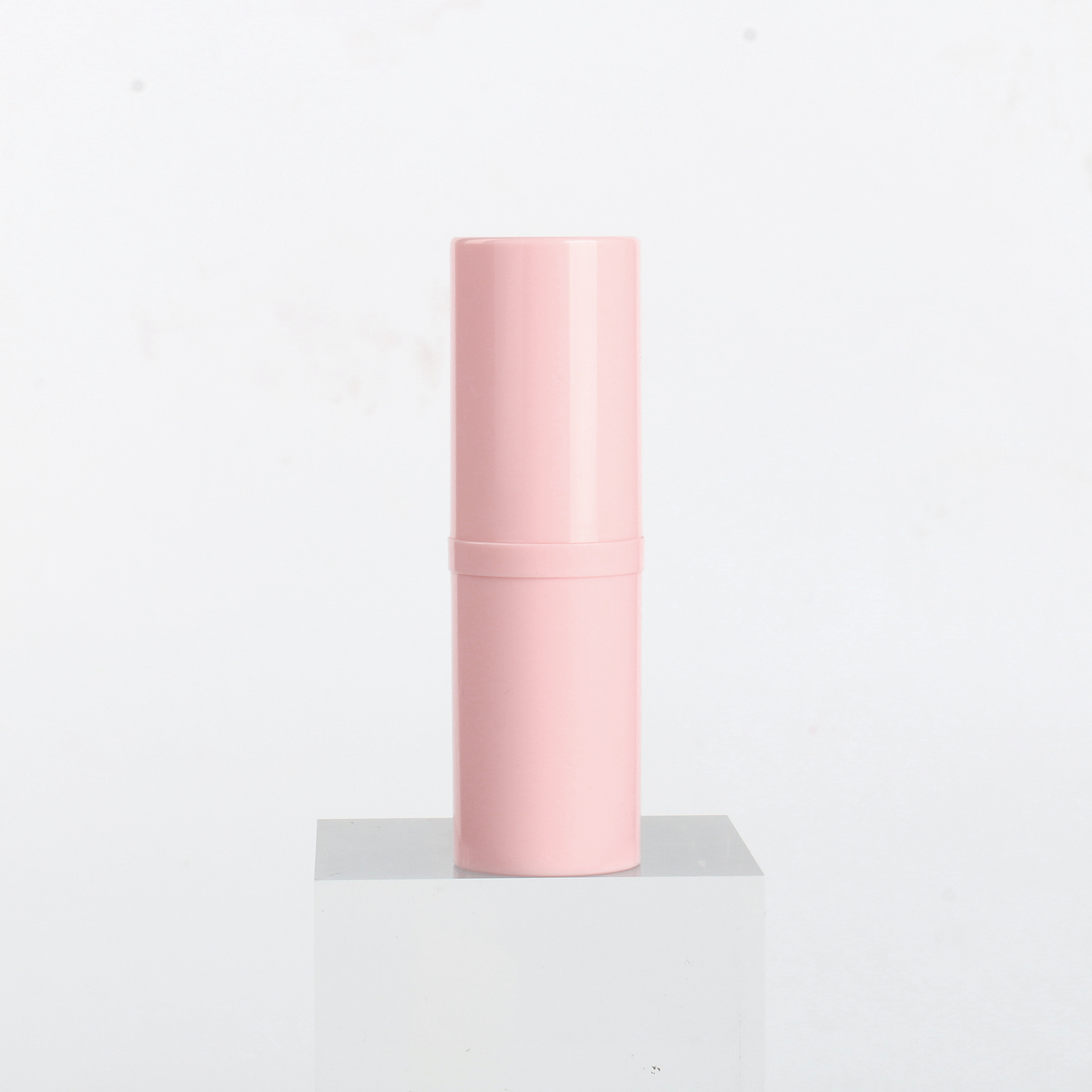 Customized Empty Plastic Packaging Round Shape Twist Lip Balm Tubes Container Pink Lipstick Tube