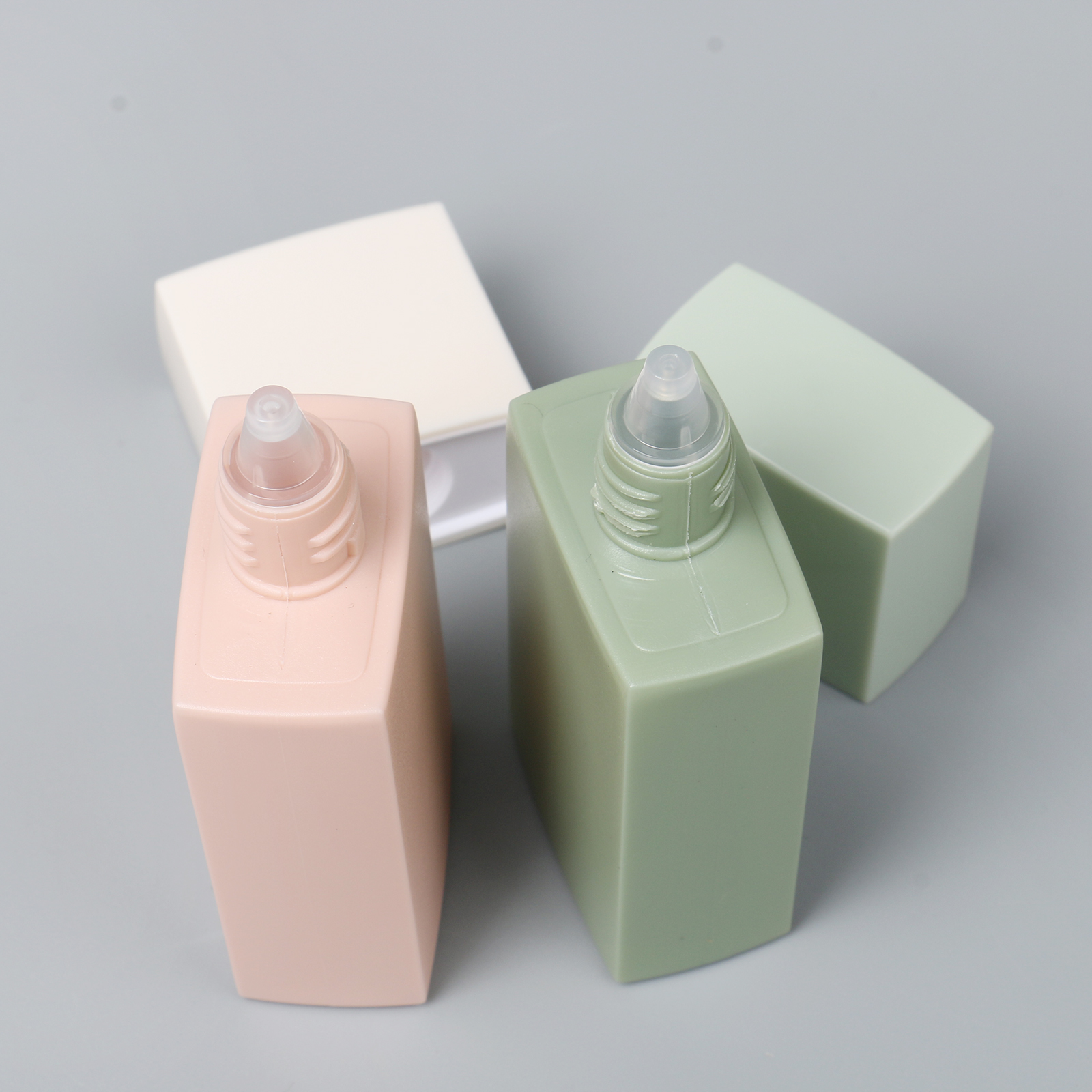 40ml Empty Cosmetic Plastic PE Packaging Pink Green Sunscreen Base Cream Squeeze Bottle With Screw Cap