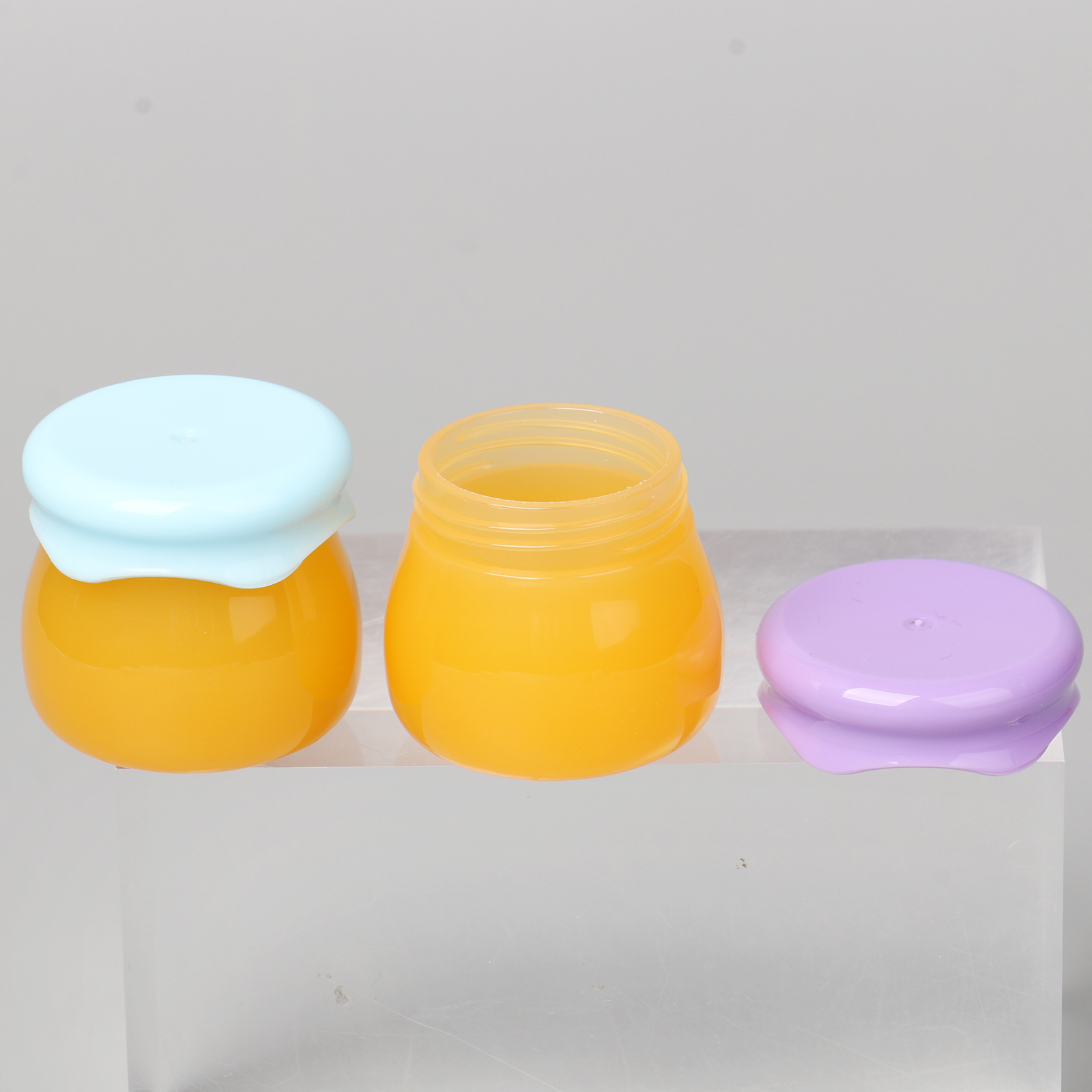 10g Mini Cute Unique Honey Lip Mask Cream Jar Empty Honey Lip Balm Pot Friendly Acrylic Plastic Jar For Cosmetic