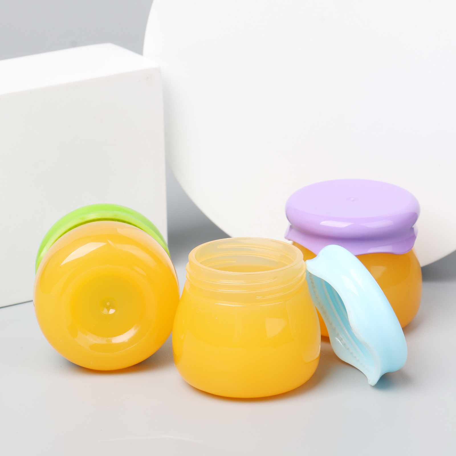 10g Mini Cute Unique Honey Lip Mask Cream Jar Empty Honey Lip Balm Pot Friendly Acrylic Plastic Jar For Cosmetic