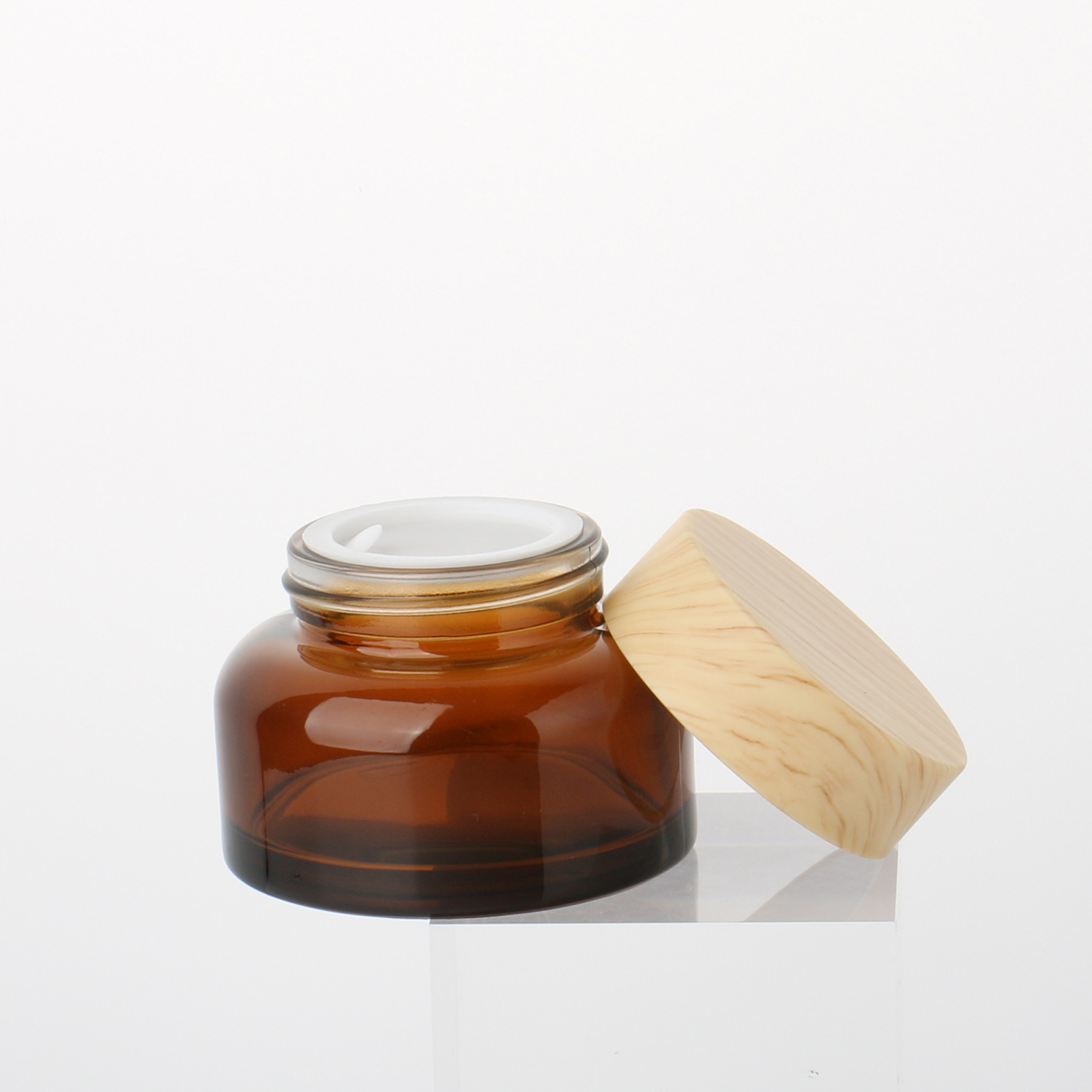 Flat Glass Skin Care Essential Lotion Pump Bottle 30ml 50ml 100ml Skincare Packaging Bottle And Jar With Beech Wooden Cap