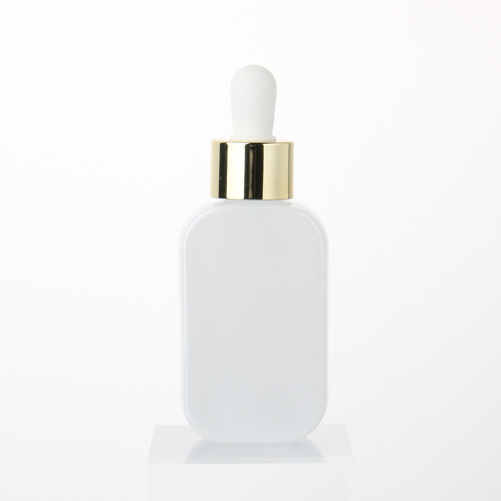 Luxury Skincare Serum Bottle Gold 40ml 100ml Cosmetic Glass Essential Oil Bottle With Dropper And Pump