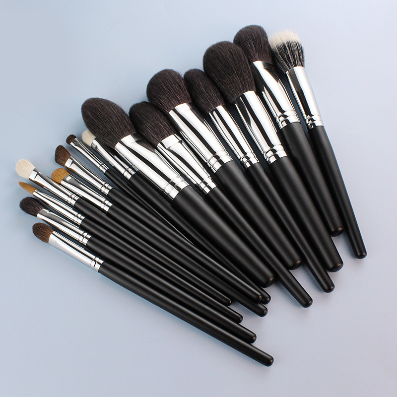 Custom Cosmetic Brushes 15pcs Professional Powder Highlight Eye Shadow Animal Real Wool Natural Hair Makeup Brush Set