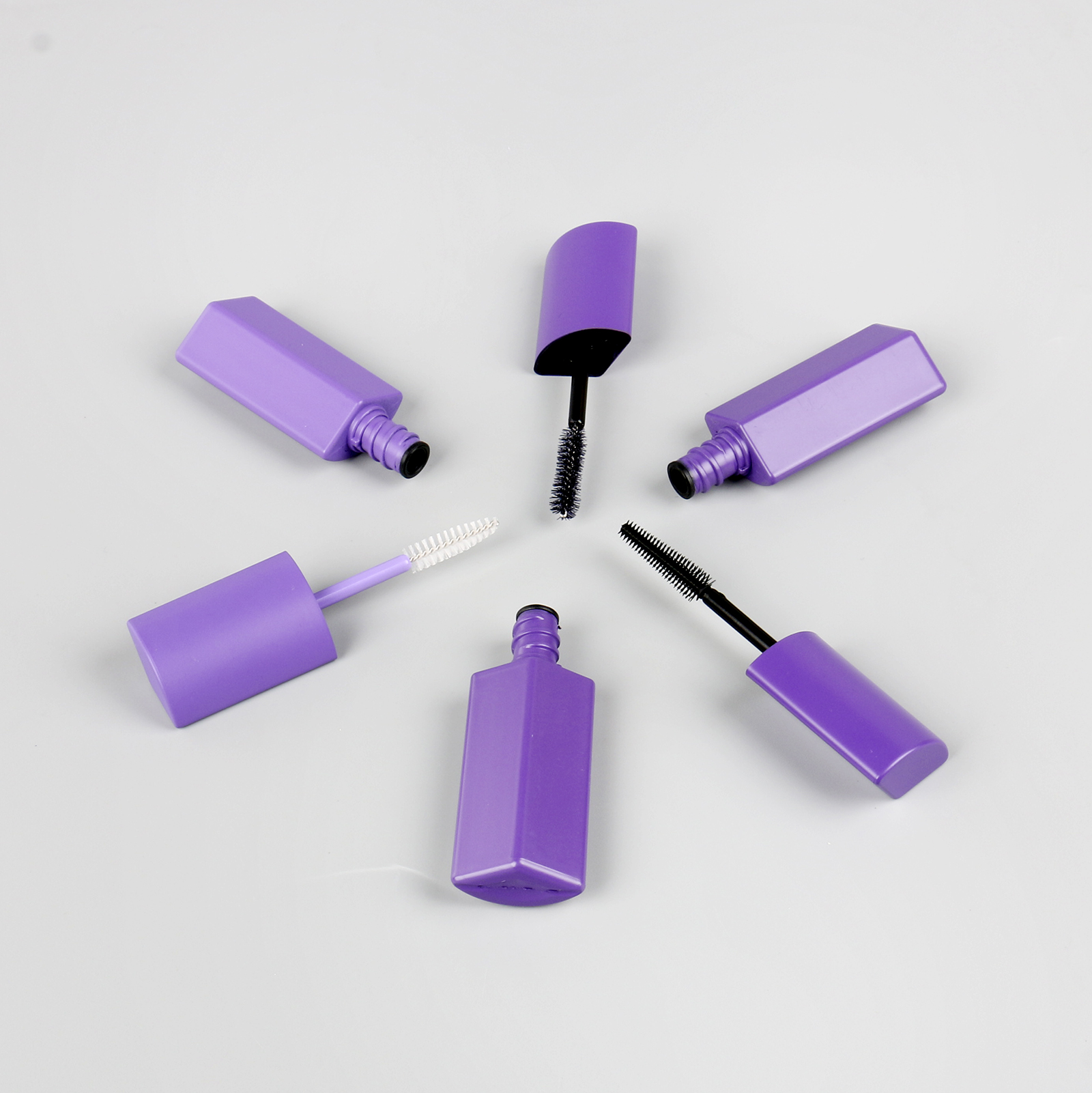 Refillable Color Diy Cosmetic Container 10ml Mascara Tube Box Hot Stamping Plastic Mascara Wand Tube