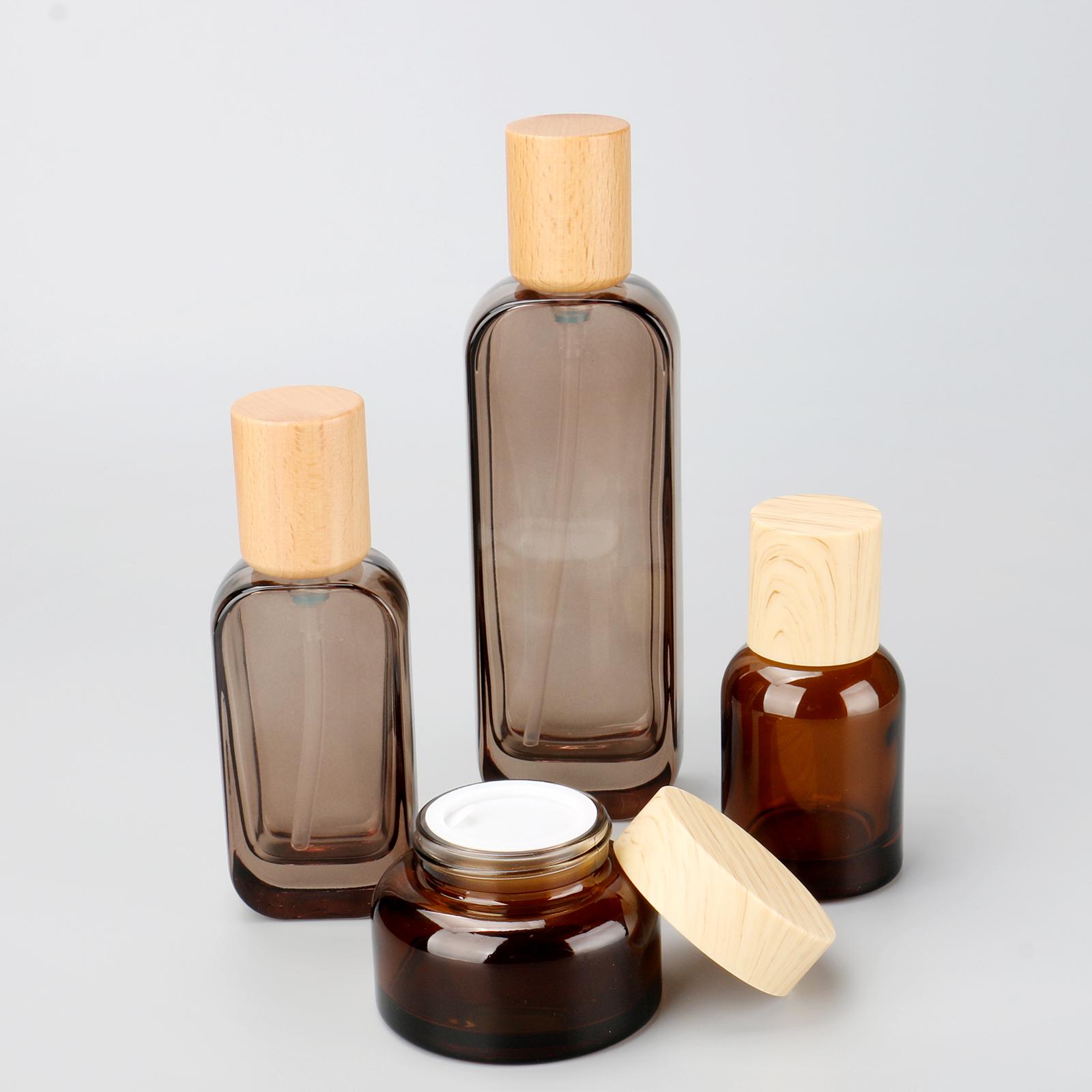 Flat Glass Skin Care Essential Lotion Pump Bottle 30ml 50ml 100ml Skincare Packaging Bottle And Jar With Beech Wooden Cap