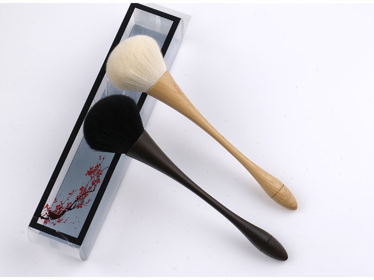 Professional Cosmetic Powder Single Makeup Brush Wooden Pattern Slim Waist Shape Design Nail Cleaning Up Brush