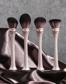 New Design Luxury Canton Tower Shape Brush Set Unique Stand-up Handle Slim Waist Powder Blush Flat Contour Single Makeup Brush