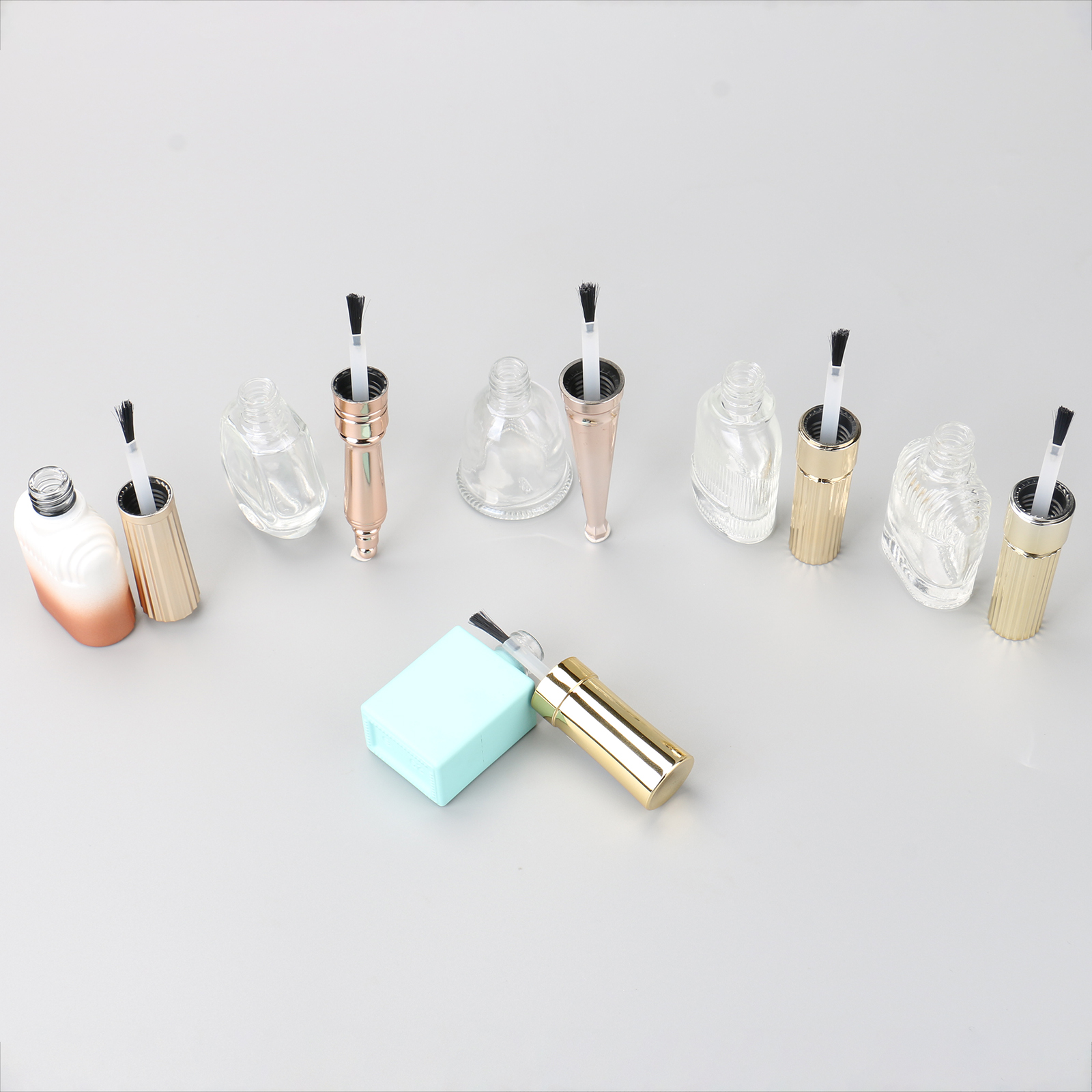 Custom Luxury 8ml 10ml Color Coated UV Gel Glass Empty Nail Polish Bottle With Electroplated Gold Cap