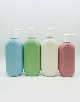 300ml 450ml Eco Friendly Refillable Body Wash Container PE Plastic Flat Round Empty Shampoo Bottle With Lotion Pump