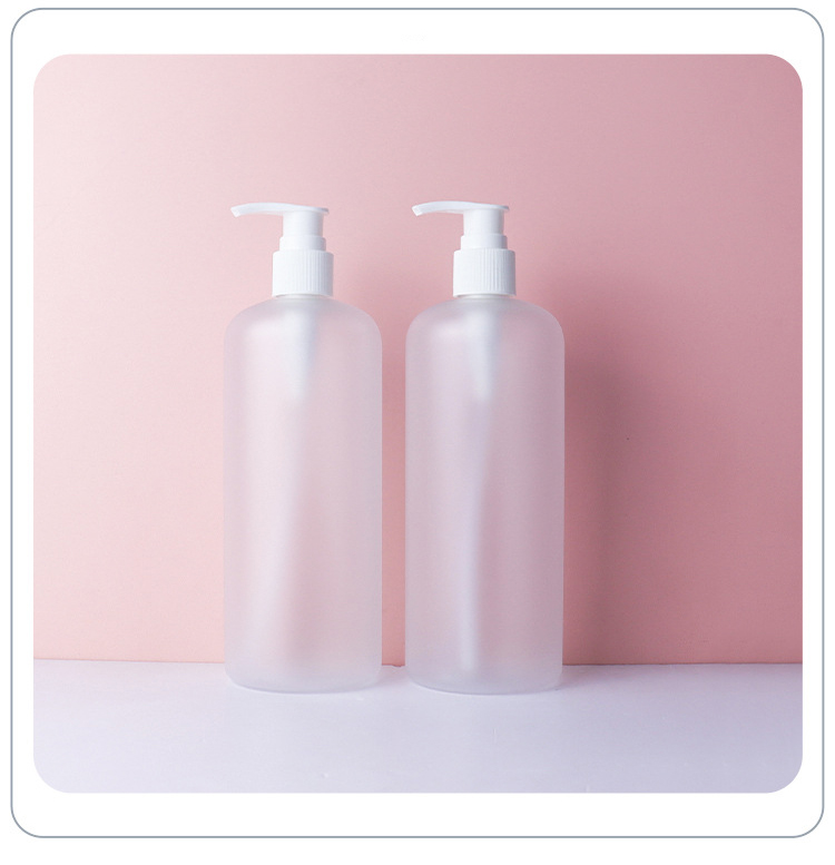 Custom Printed 500ml PET Frosted Plastic Empty Round Shoulder Shampoo Bottles With Lotion Pump