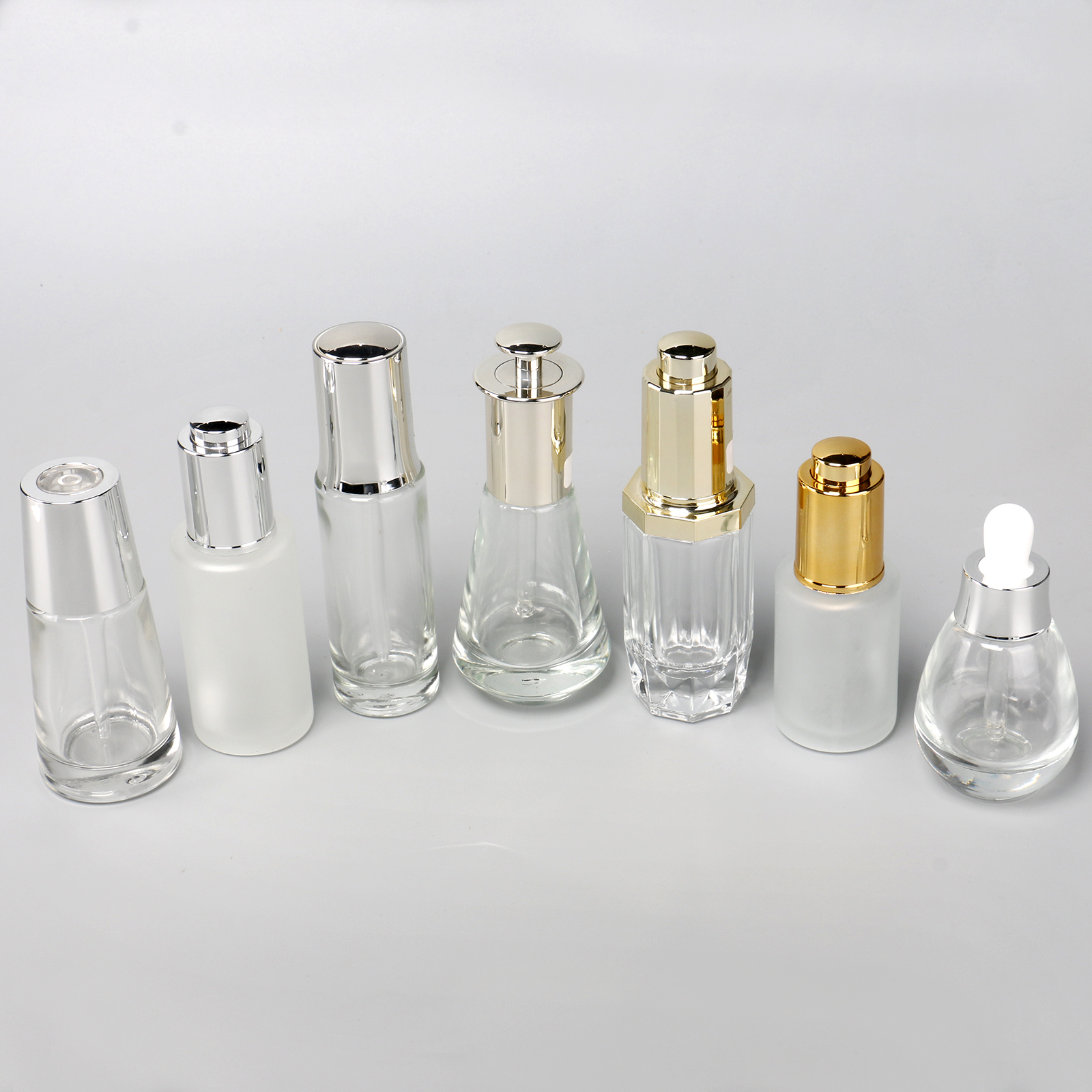 Push Button Flat Shoulder 20ml 30ml Essential Oil Bottle Clear Frosted Cosmetic Glass Dropper Bottles With Gold Silver Cap