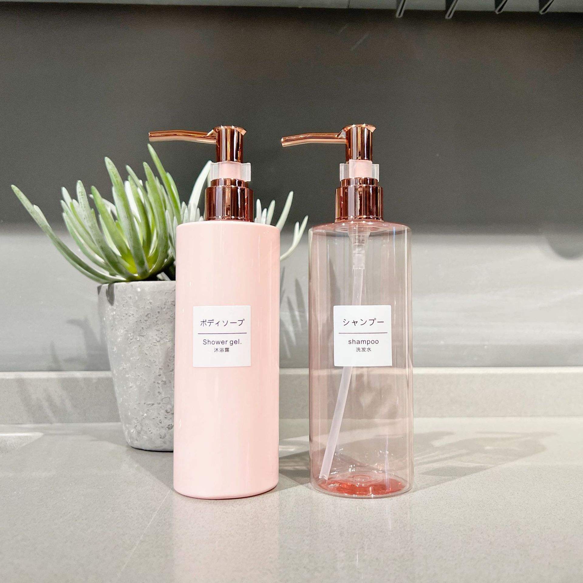 Empty Refillable Petg Pink 250ml 350ml Cosmetic Body Lotion Hand Wash Hair Gels Shampoo Makeup Remover Oil Bottles With Pump