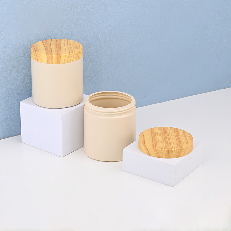 500ml Recycled Cream Cosmetic Packaging Large Capacity PE Plastic Body Butter Cosmetic Cream Jar With Wood Cap