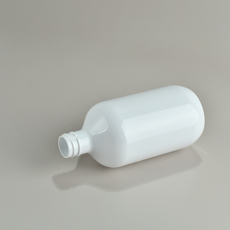 Matte White Black Empty Cosmetic Pump Pet Plastic Bottle Customized 200ml 300ml 500ml Shampoo Lotion Bottle