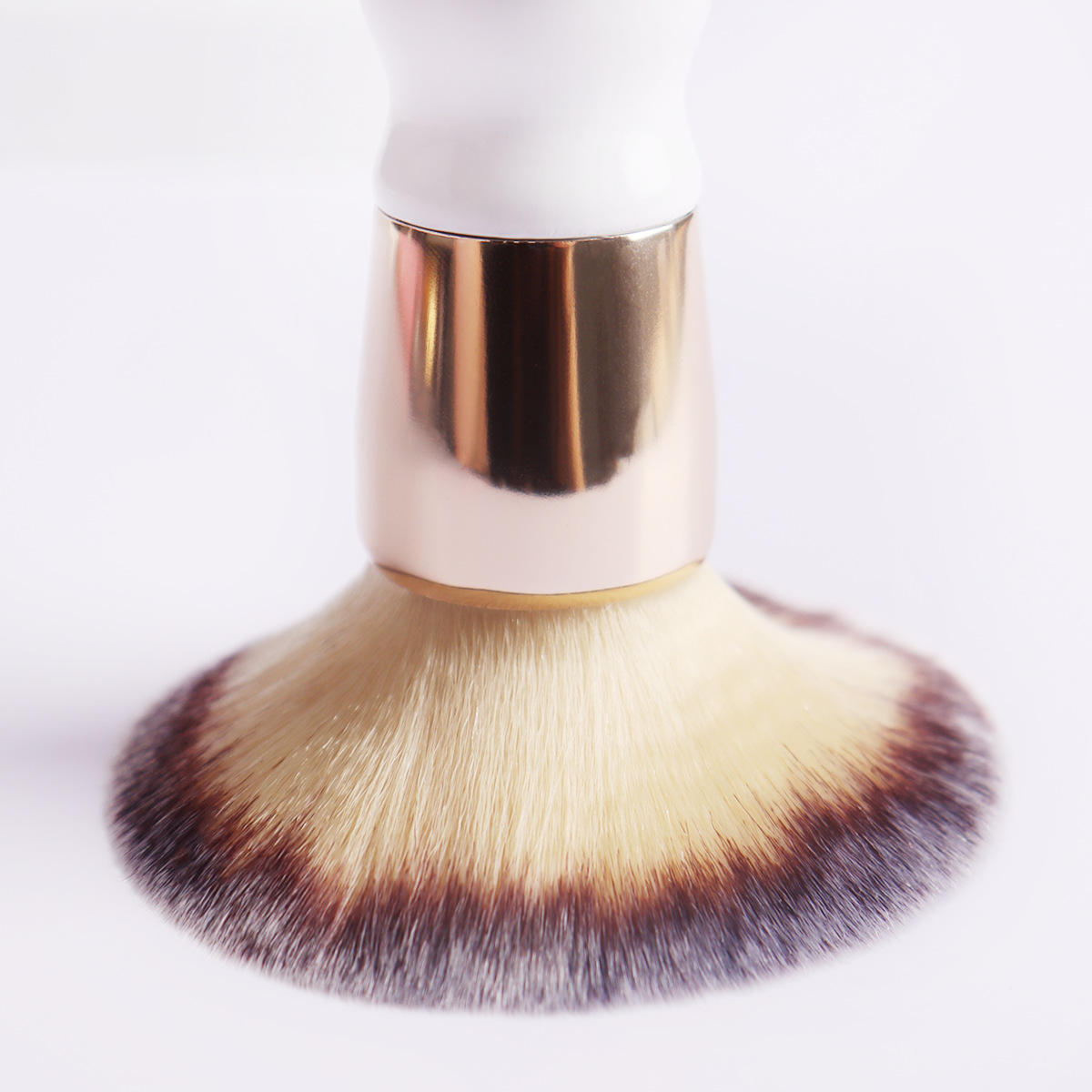 Pro Cosmetics Tools Kabuki Brush Soft White Short Handle Blush Brush Fluffy Face Foundation Makeup Powder Brushes