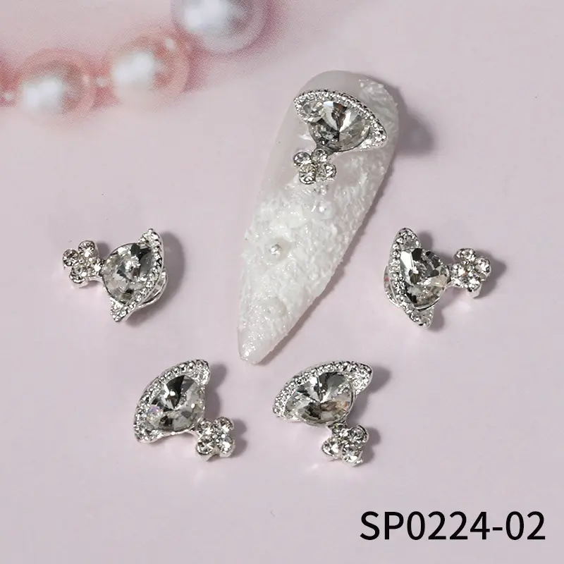 Alloy Diamond Saturn Shape Jewelry Rhinestones Nails Art Decorations Luxury Metal Planet Nail Charms