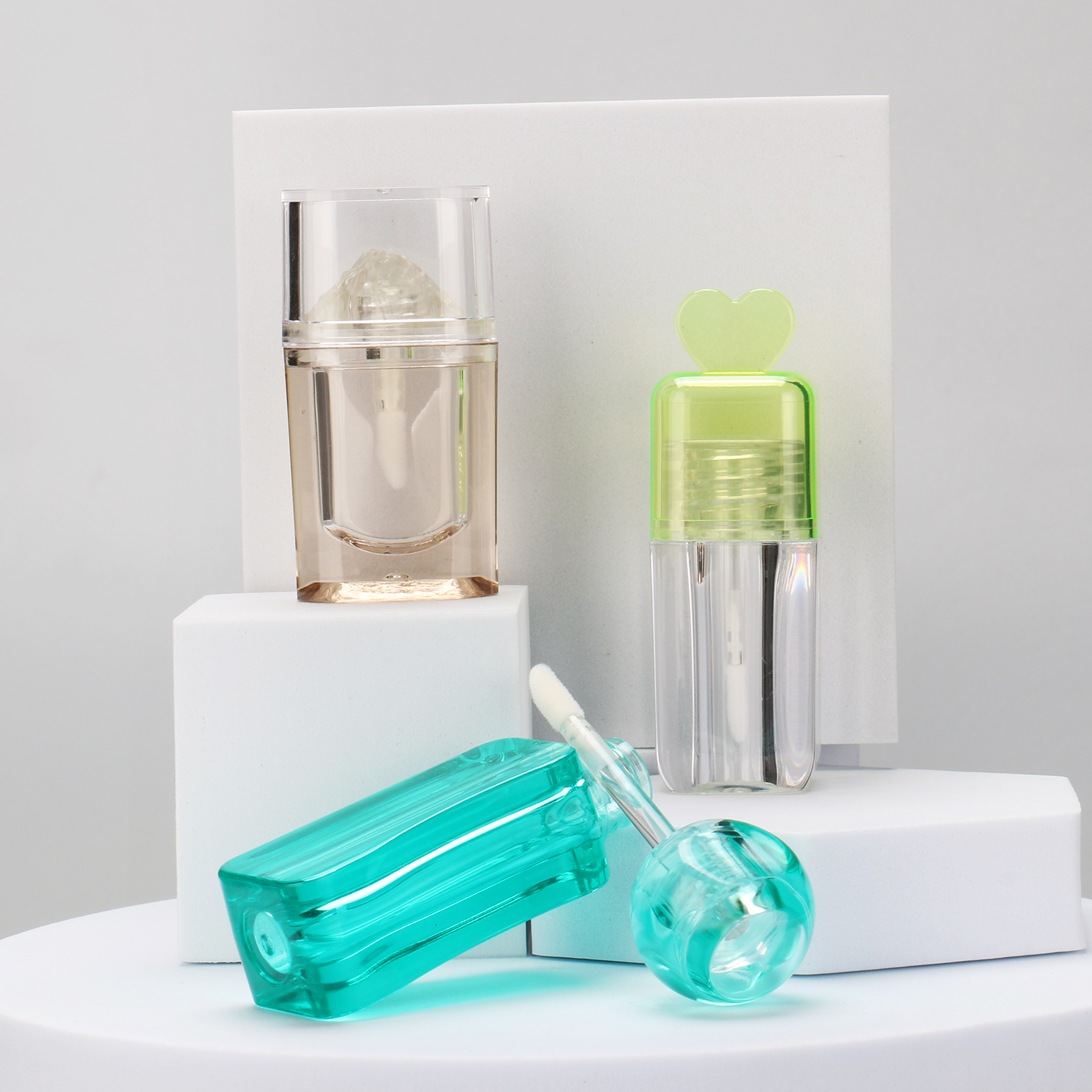 Custom Logo Cute Pretty Ice Candy Color Green Lip Gloss Tube Mini Square Clear Wands Bottle Lip Gloss Tubes