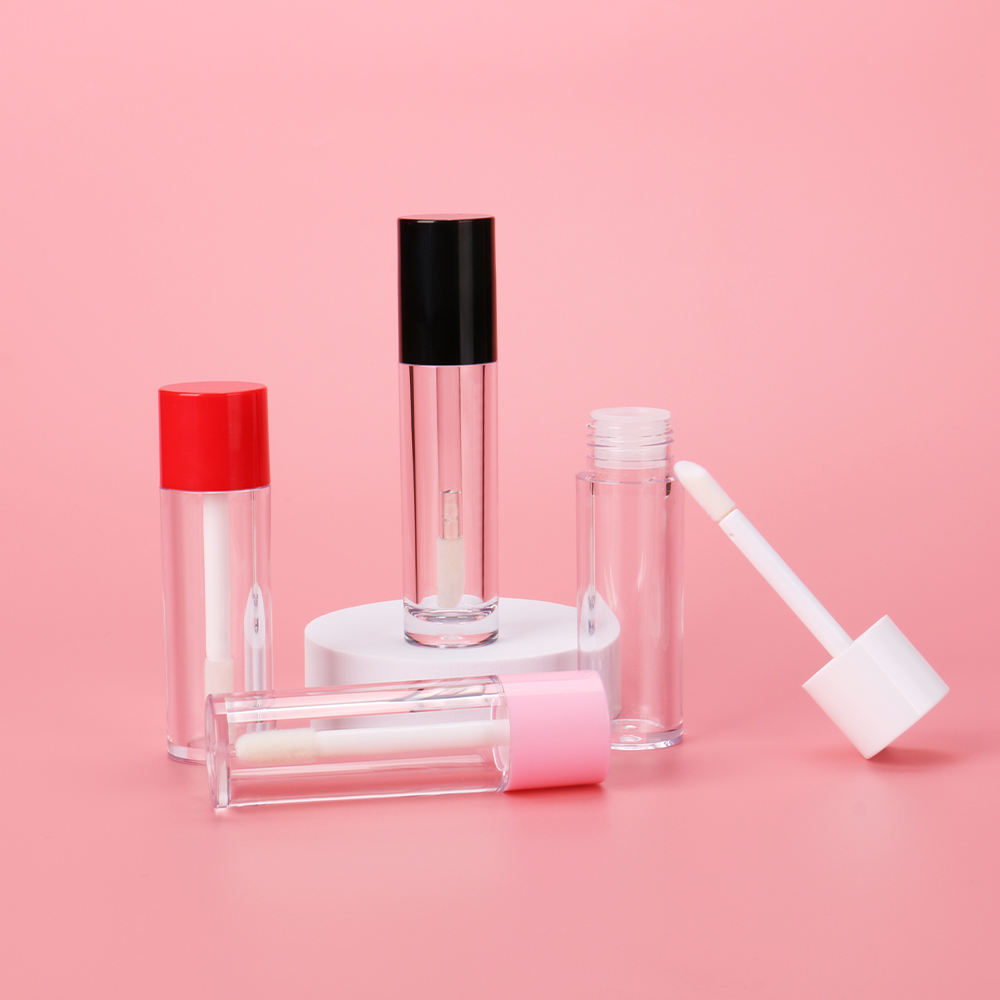 18.7ml  21ml Large Capacity Lip Gloss Tube Big Wand Empty Lip Oil Bottle Concealer Tube With Brush