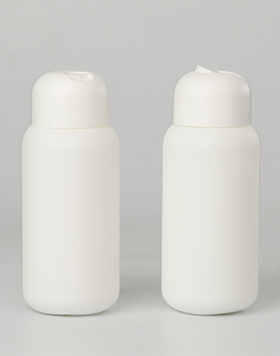 300ML Plastic Cosmetic Packaging Bottles White 300ml HDPE Shampoo And Conditioner Bottles With Disc Cap