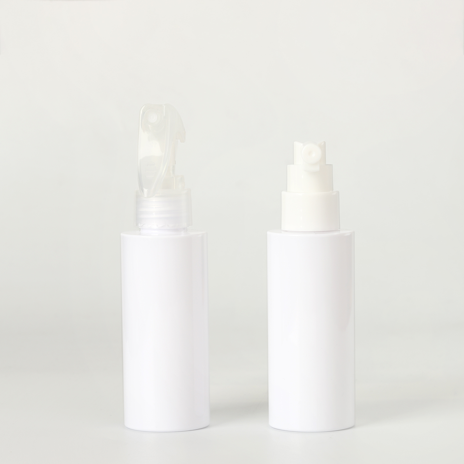 Empty 100ml 200ml 250ml White PET Plastic Water Trigger Spray Bottle With Trigger Nasal Sprayer