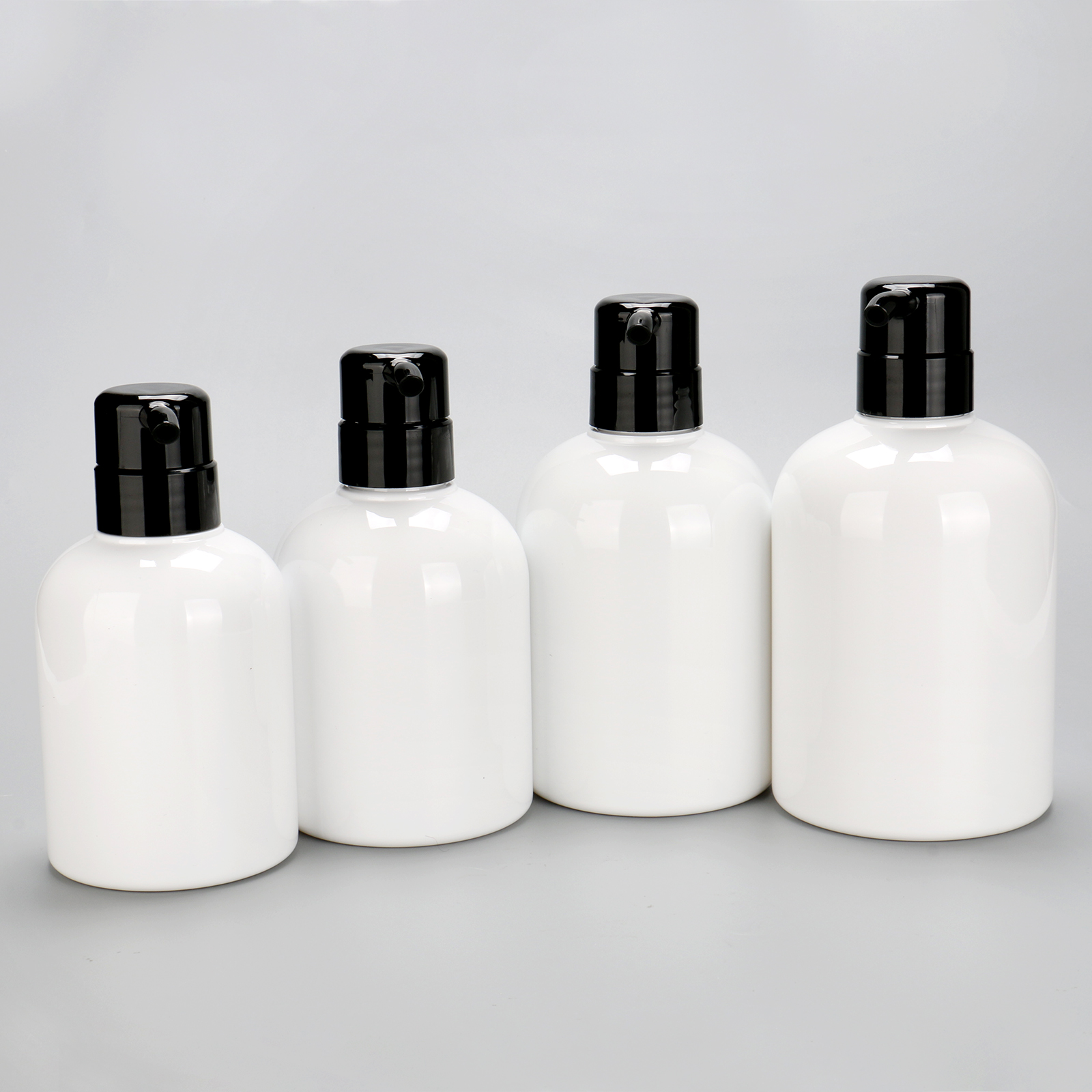 300ml 400ml 500ml 600ml PET Plastic Round Lotion Pump Liquid Soap Hand Wash Bottle With Black Pump Head