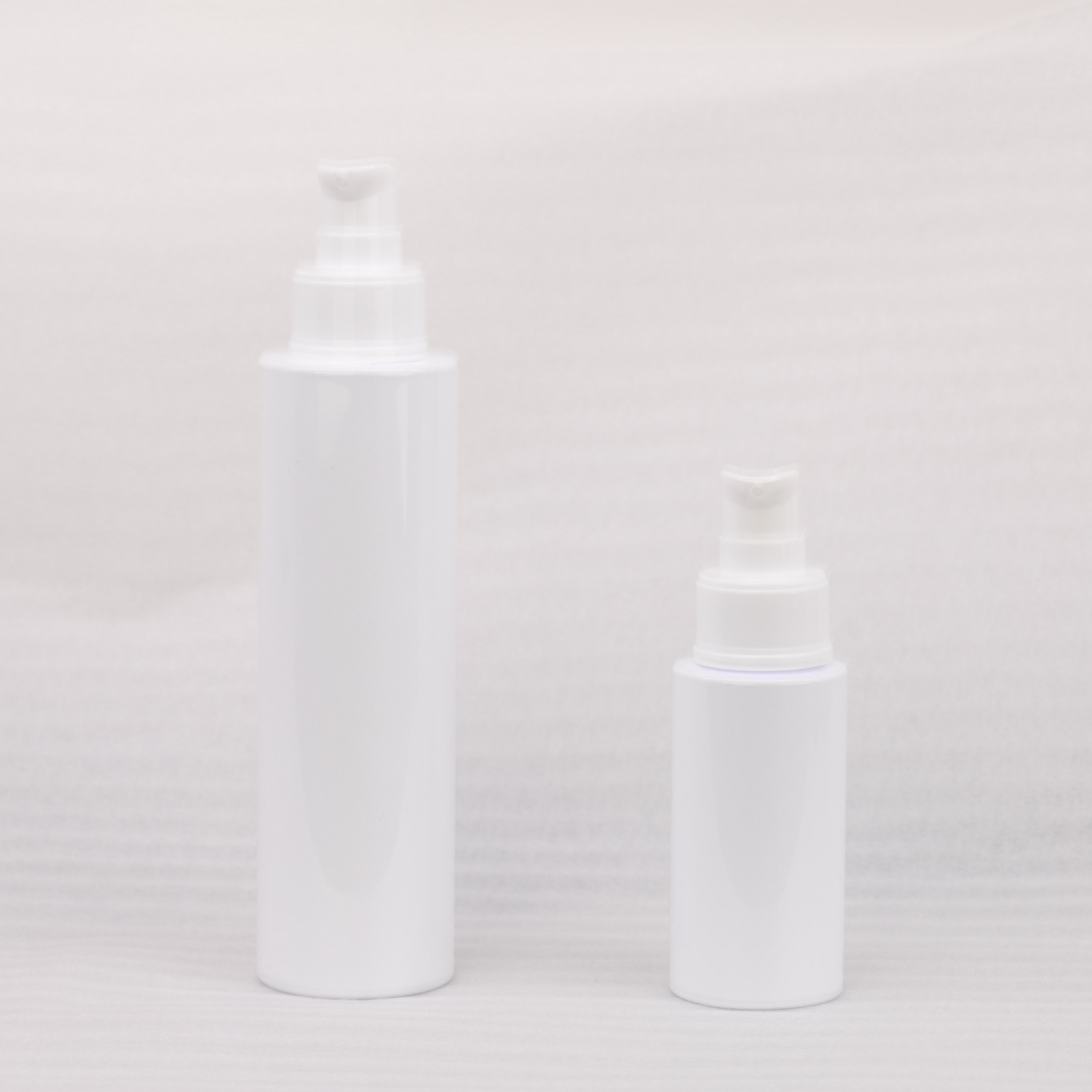 Cosmetic 60ml Empty Skincare Eye Cream Airless Pump Bottle 150ml White PET Plastic Vacuum Lotion Bottles